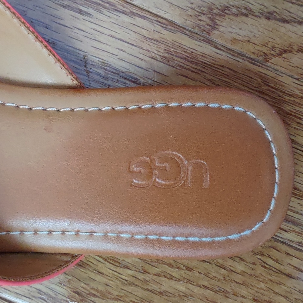 Ugg women's sandals size 5 - Picture 2 of 9